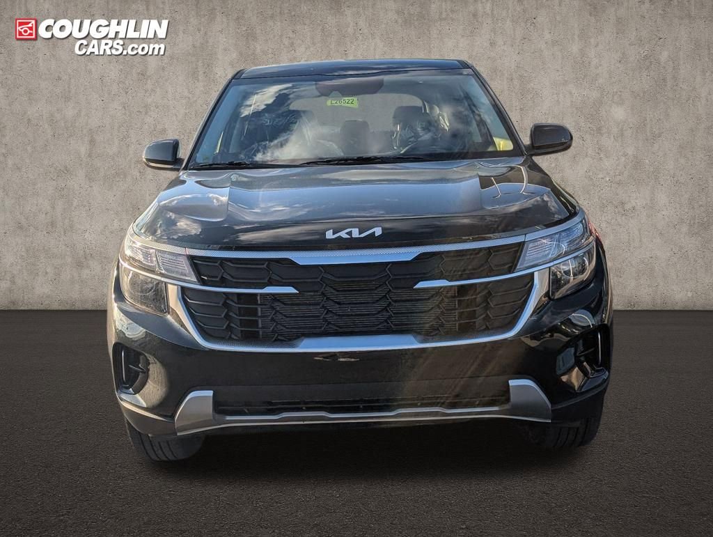 New 2026 Kia Seltos LX image 2