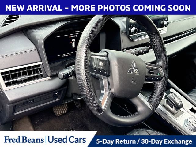 Used 2024 Mitsubishi Outlander SEL AWD/4WD image 4