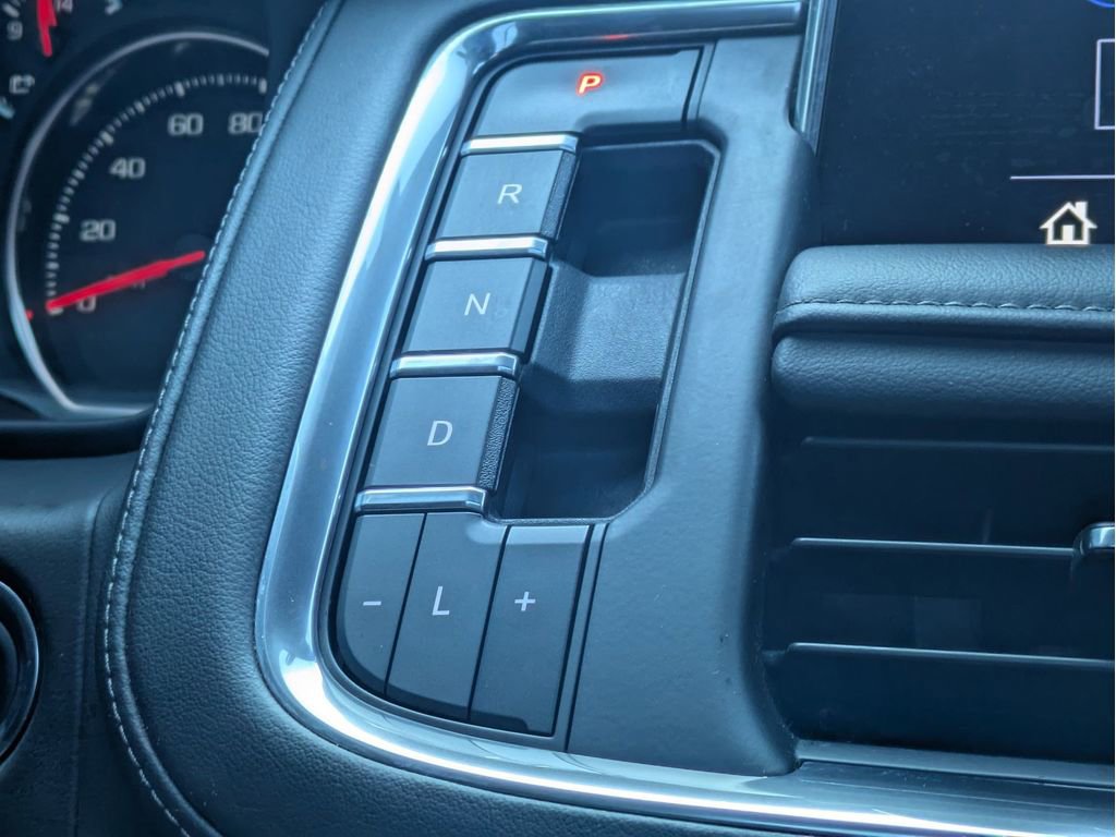 Used 2021 Chevrolet Tahoe Z71 w/ Z71 Signature Package image 16