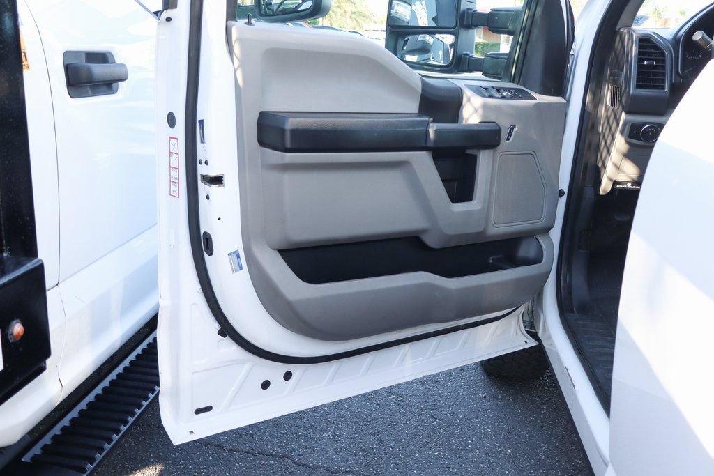 Used 2018 Ford F350 XL w/ Power Equipment Group RWD image 15