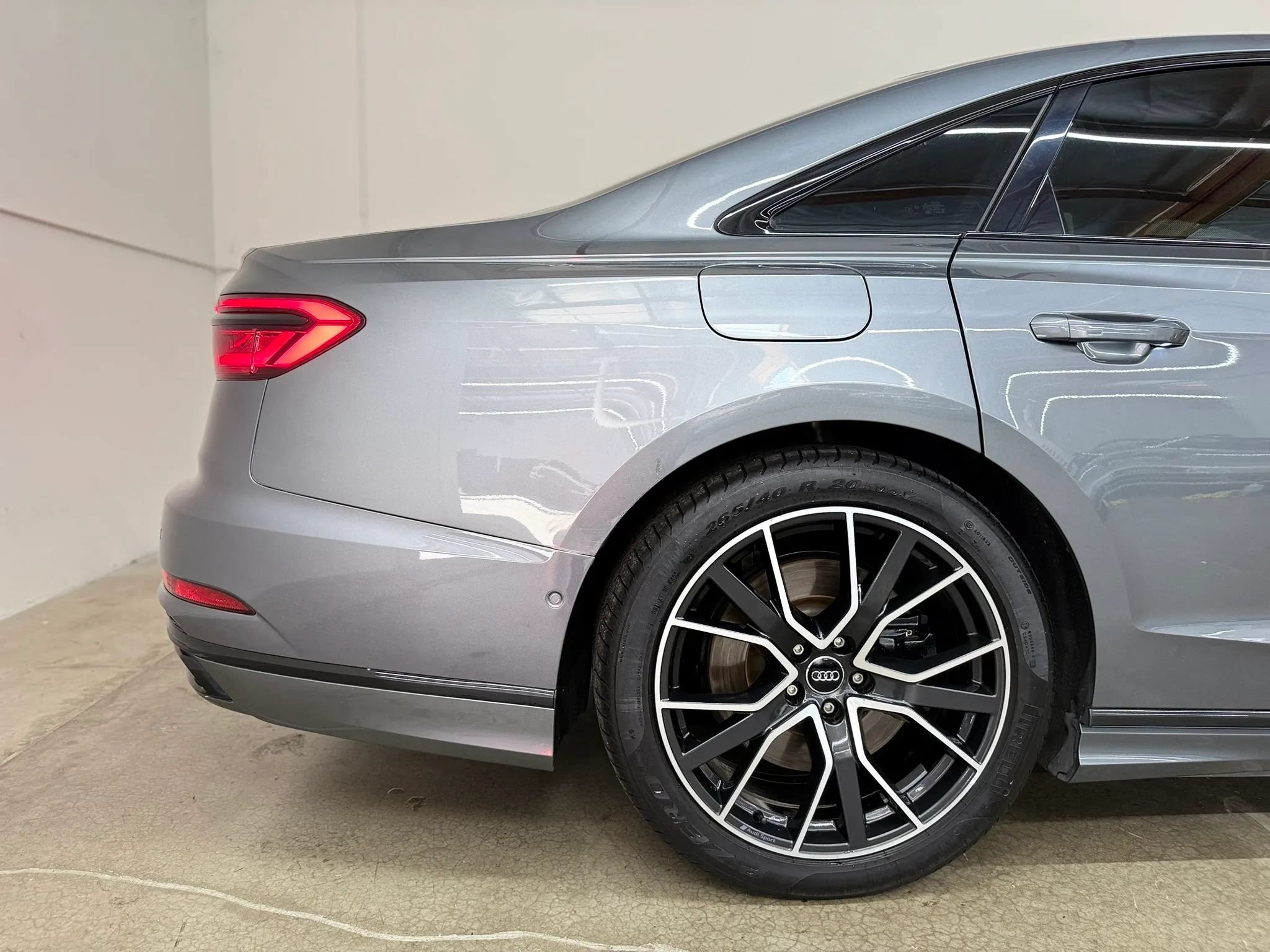 Used 2020 Audi A8 L 4.0T w/ Executive Package AWD/4WD image 6