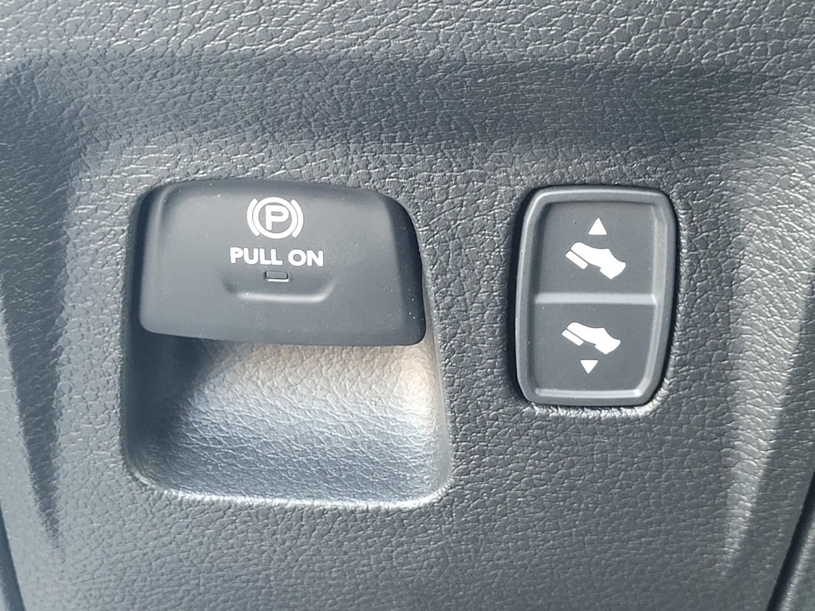 New 2026 RAM 1500 Big Horn AWD/4WD image 23