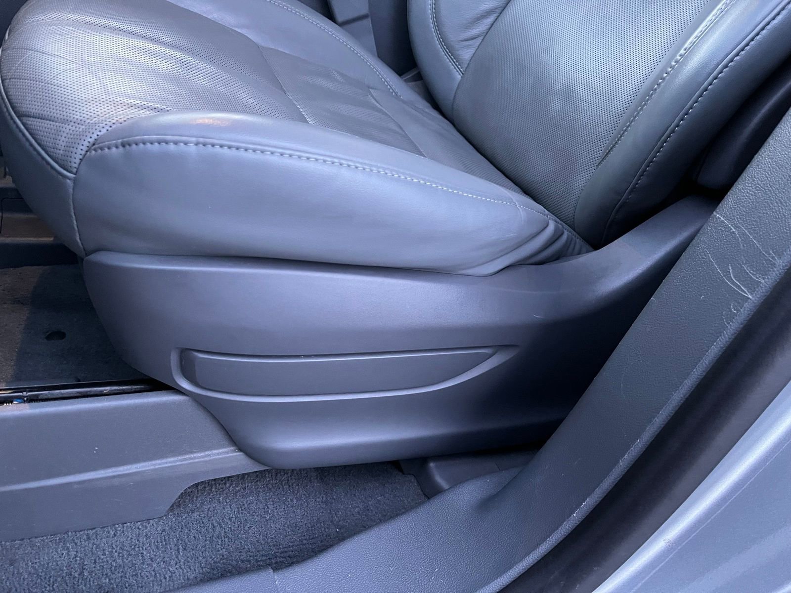 Used 2021 Lincoln Aviator Reserve w/ Equipment Group 201A image 28