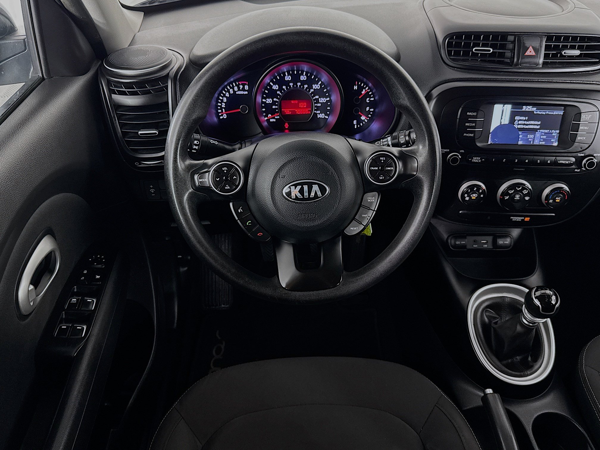 Used 2018 Kia Soul FWD image 15