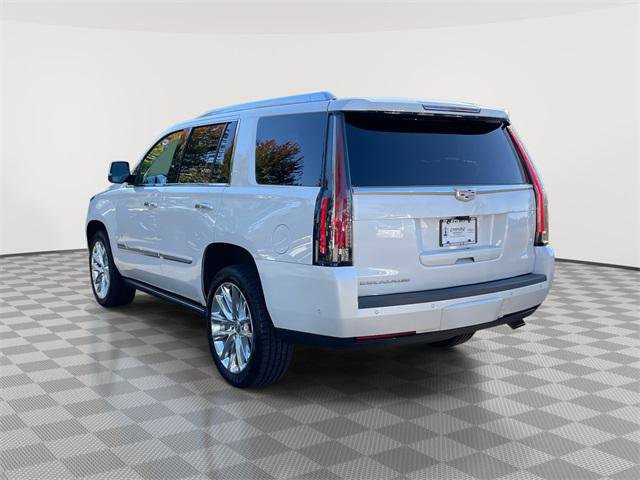 Used 2019 Cadillac Escalade Premium Luxury image 5