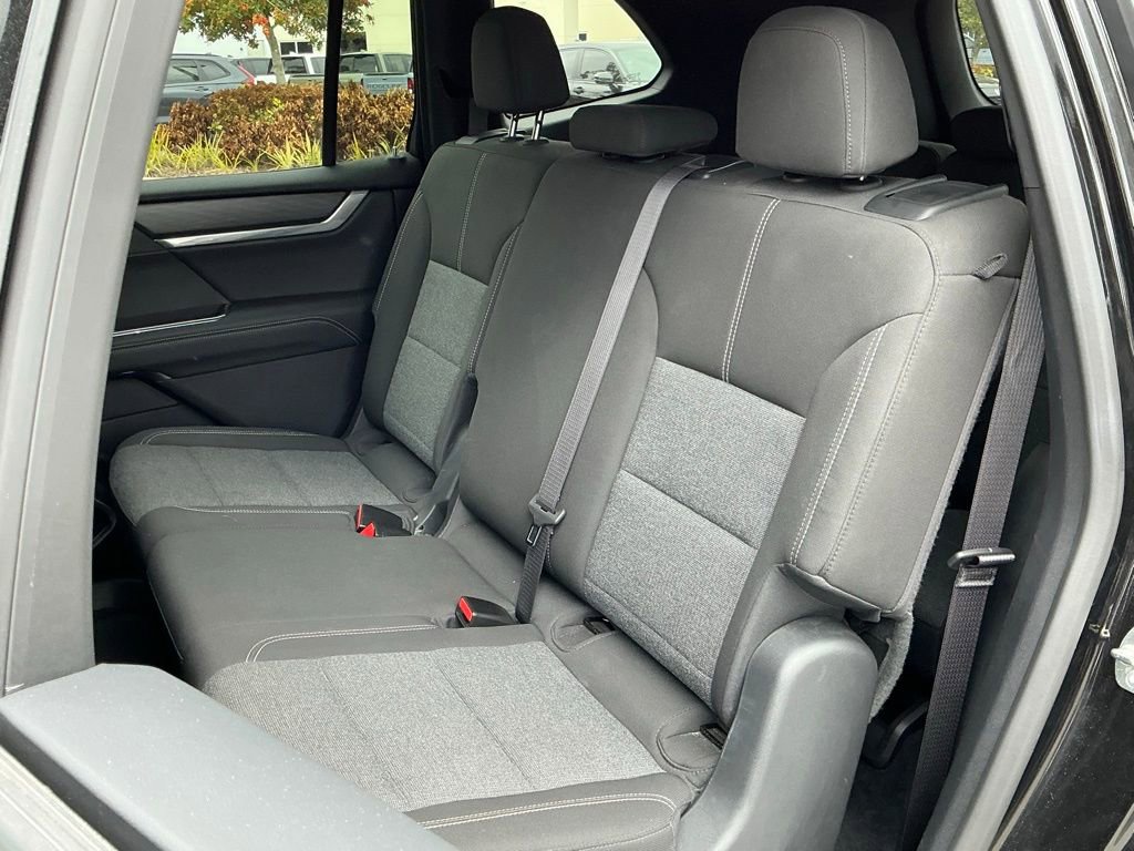 Certified 2025 GMC Acadia Elevation image 29