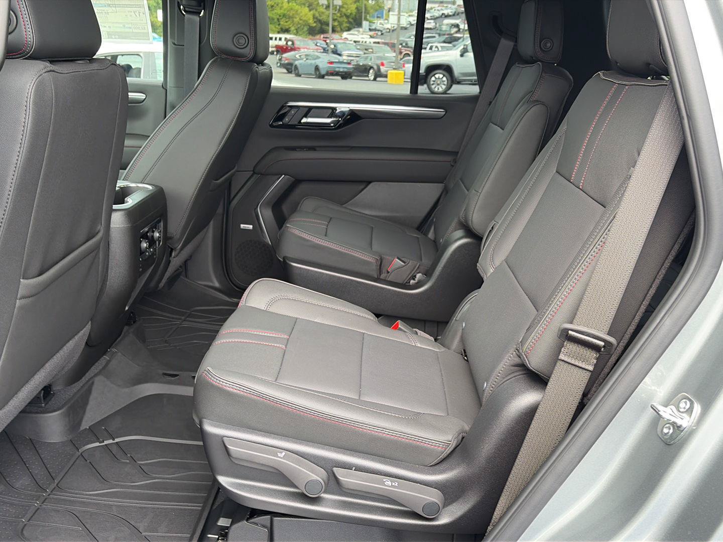 New 2026 Chevrolet Tahoe RST w/ RST Capability Package AWD/4WD image 14