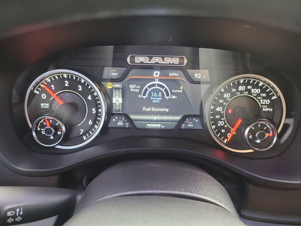 Used 2025 RAM 1500 Classic Warlock AWD/4WD image 33