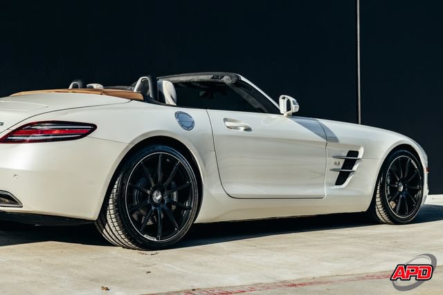 Used 2012 Mercedes-Benz SLS AMG Roadster image 55