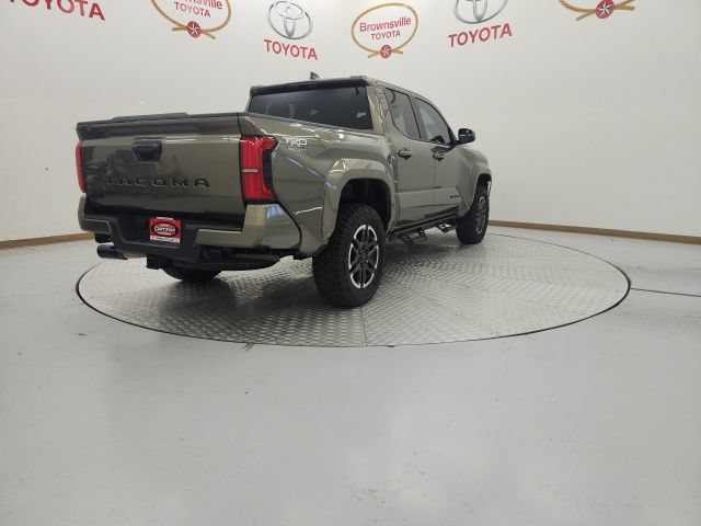 Used 2026 Toyota Tacoma TRD Sport AWD/4WD image 8