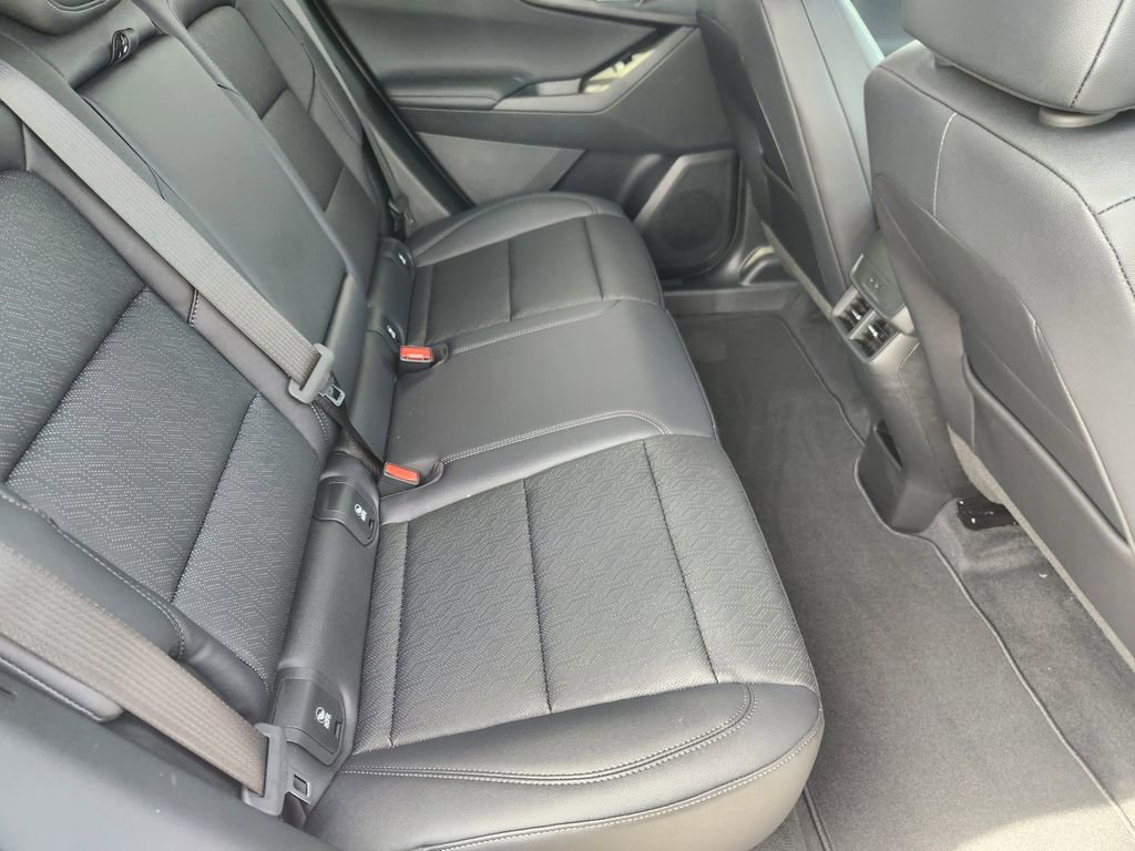 New 2026 Chevrolet Equinox LT w/ Convenience Package II image 35