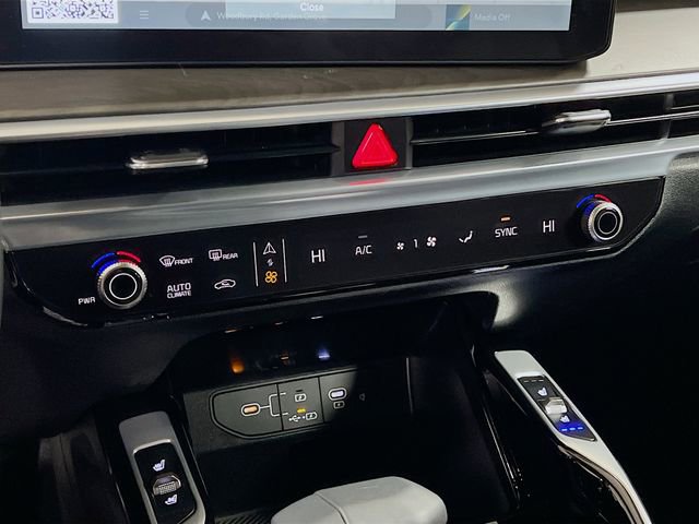 New 2026 Kia Sorento SX image 16