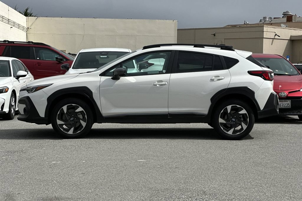 Used 2025 Subaru Crosstrek 2.5i Limited w/ Crosstrek Mirror Package AWD/4WD image 7
