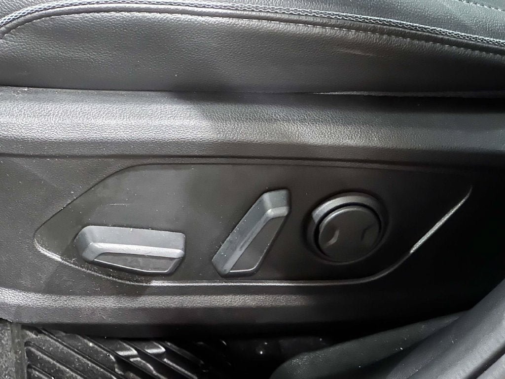 Used 2024 Hyundai Tucson Limited AWD/4WD image 13