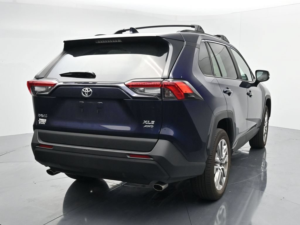 Used 2025 Toyota RAV4 XLE Premium w/ Weather Package AWD/4WD image 6