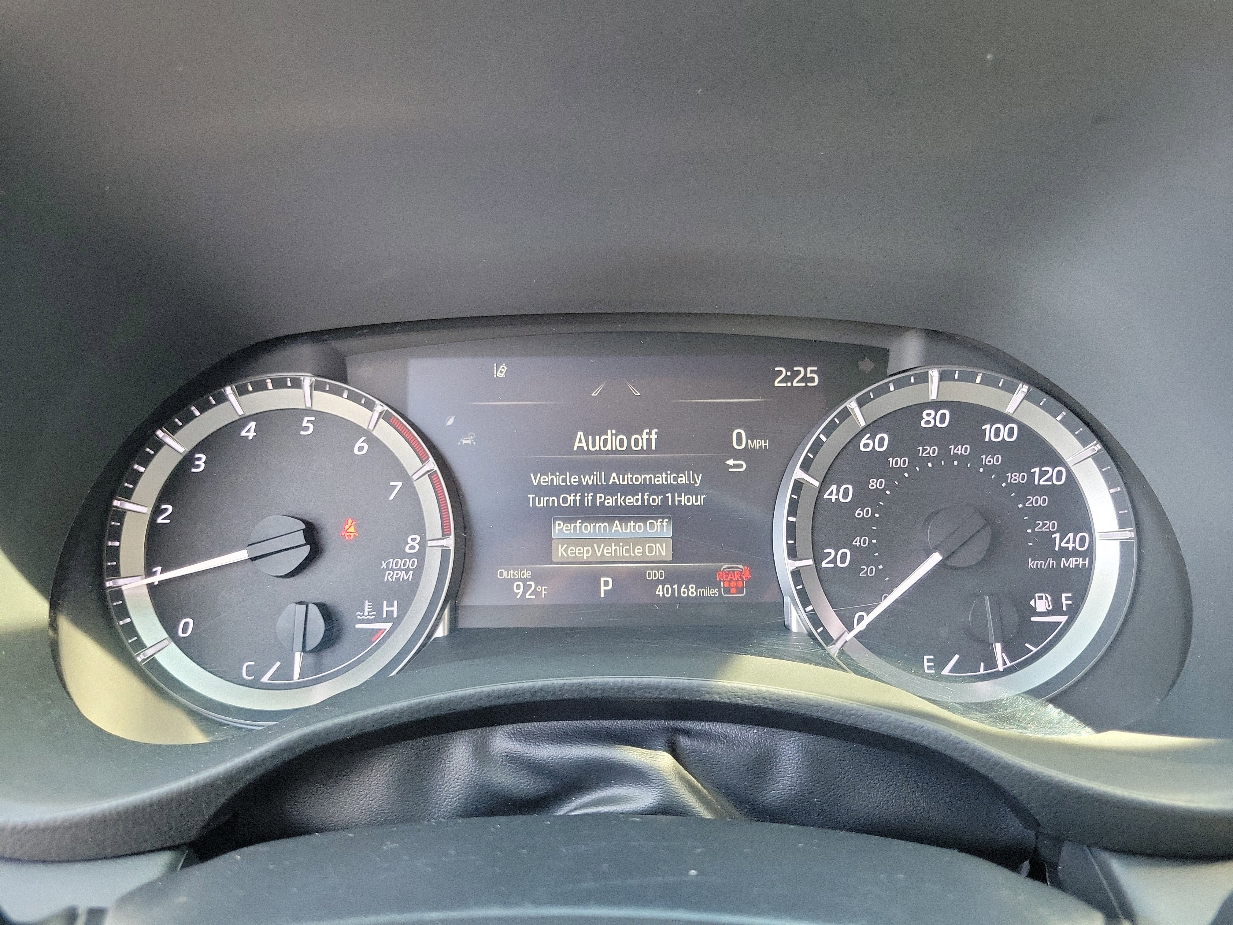 Used 2024 Toyota Highlander LE image 24