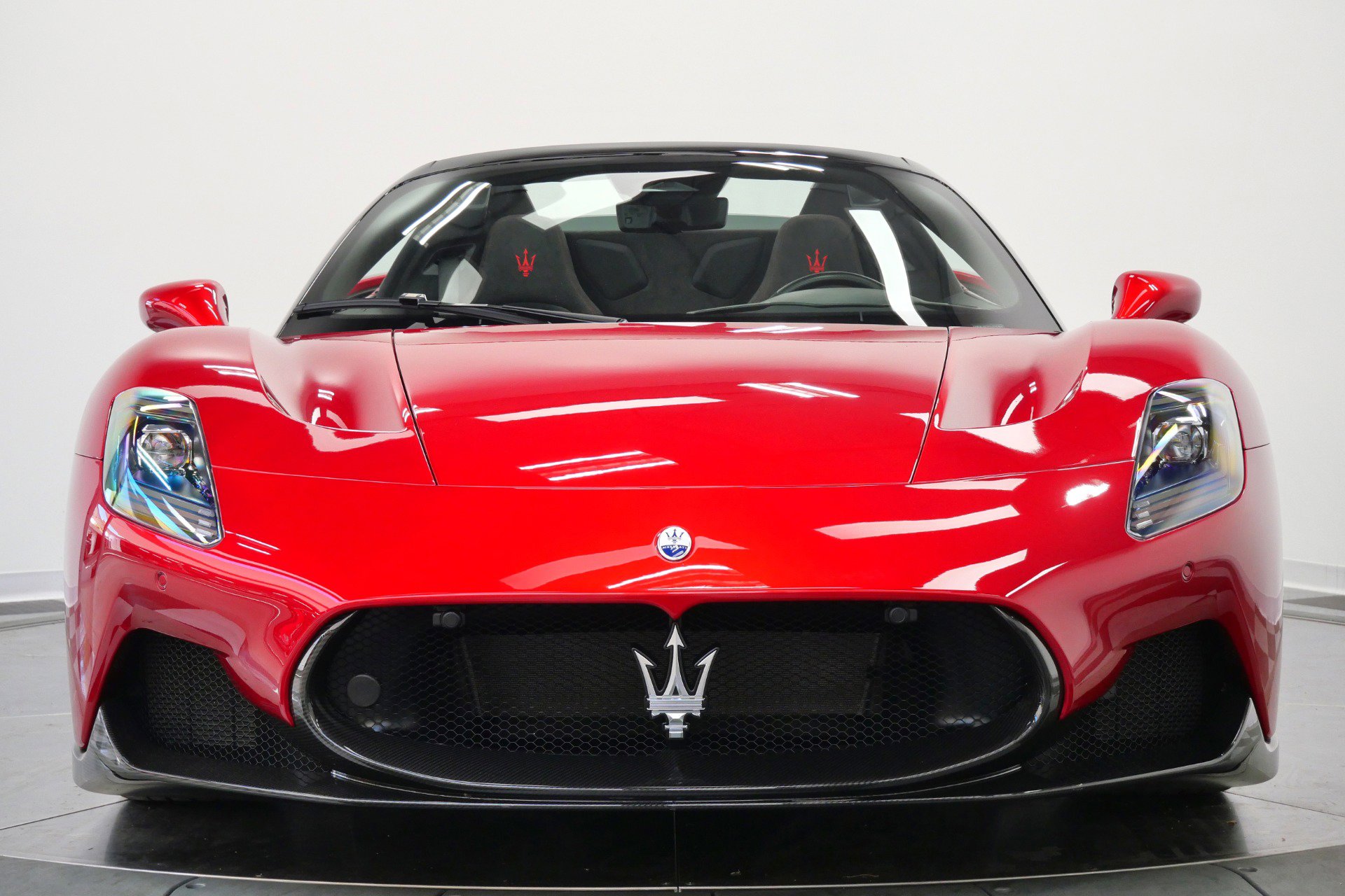 Used 2023 Maserati MC20 Spyder RWD image 4