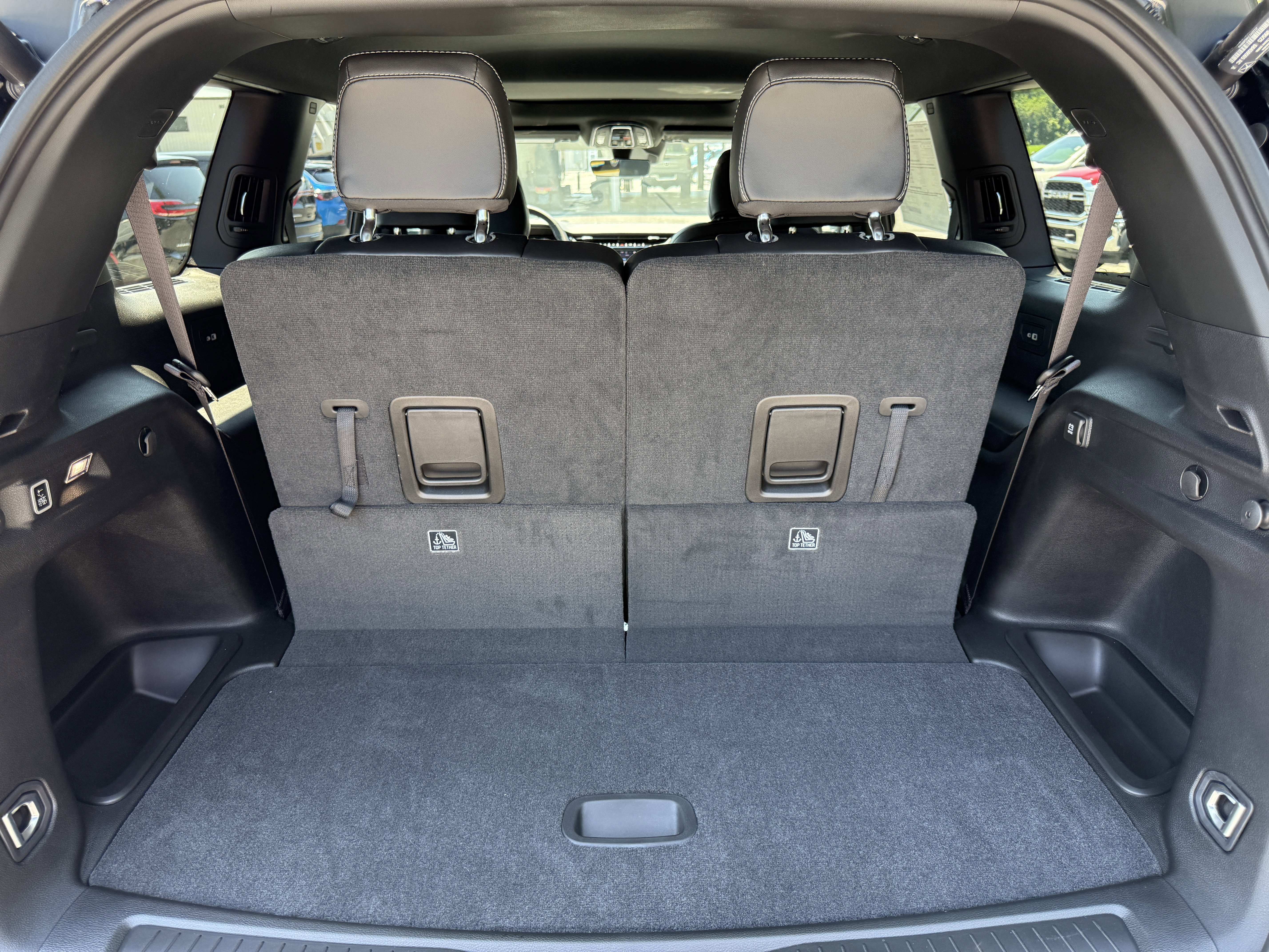 New 2025 Jeep Grand Cherokee L Altitude image 7