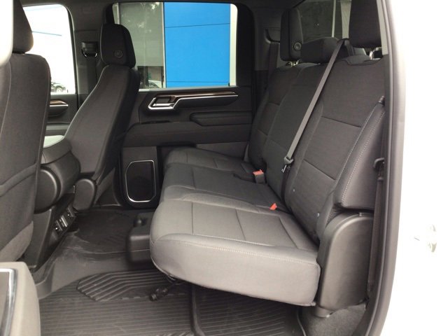 New 2026 Chevrolet Silverado 2500 LT image 15