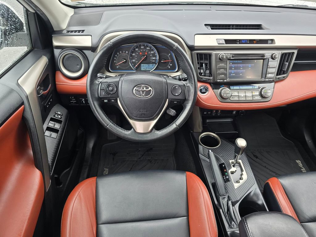 Used 2015 Toyota RAV4 Limited w/ Technology Package image 10