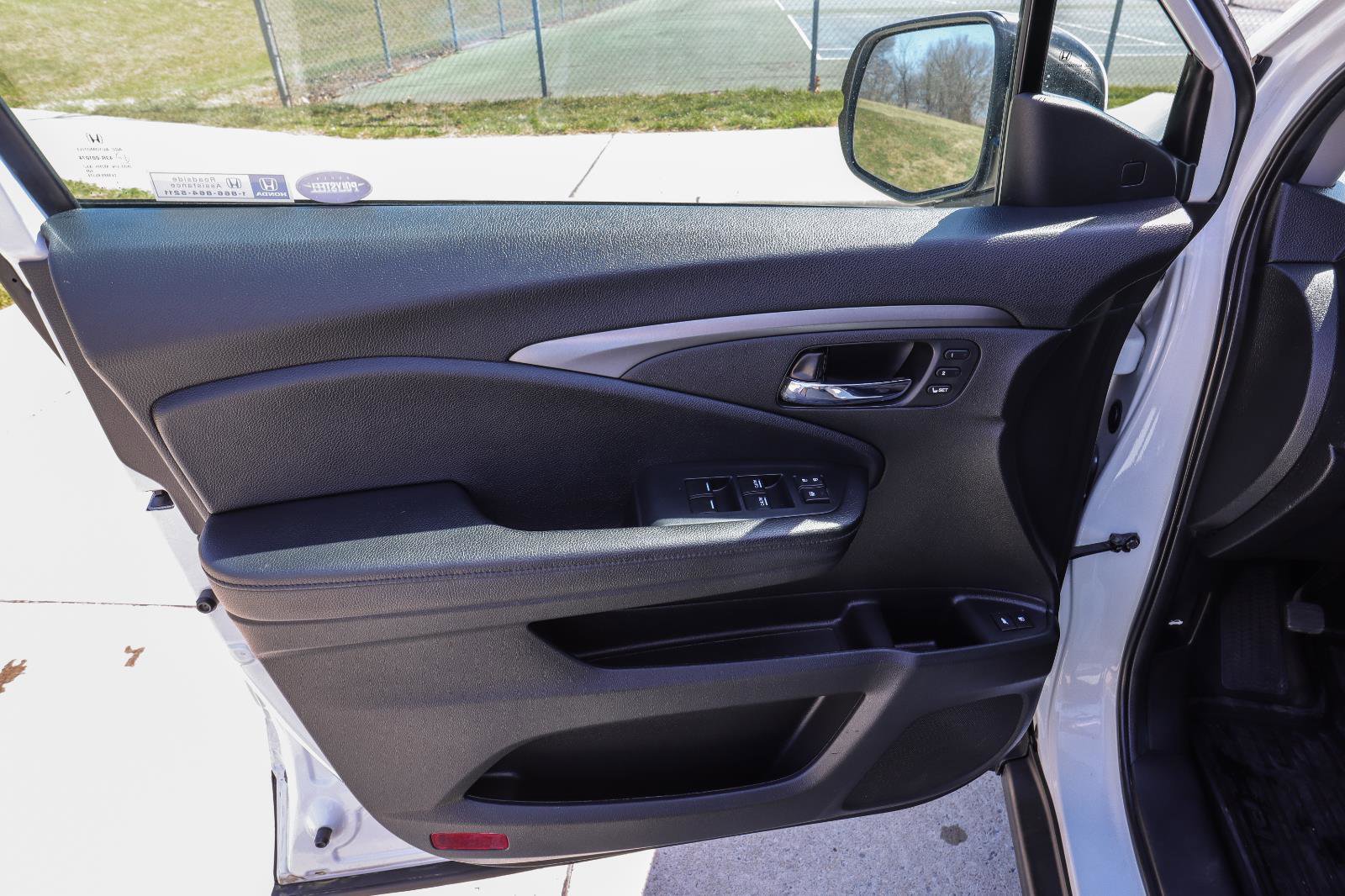 Used 2021 Honda Pilot Special Edition image 40
