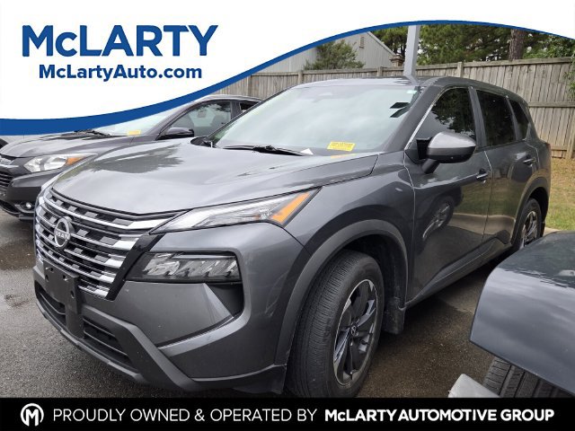 Used 2025 Nissan Rogue SV