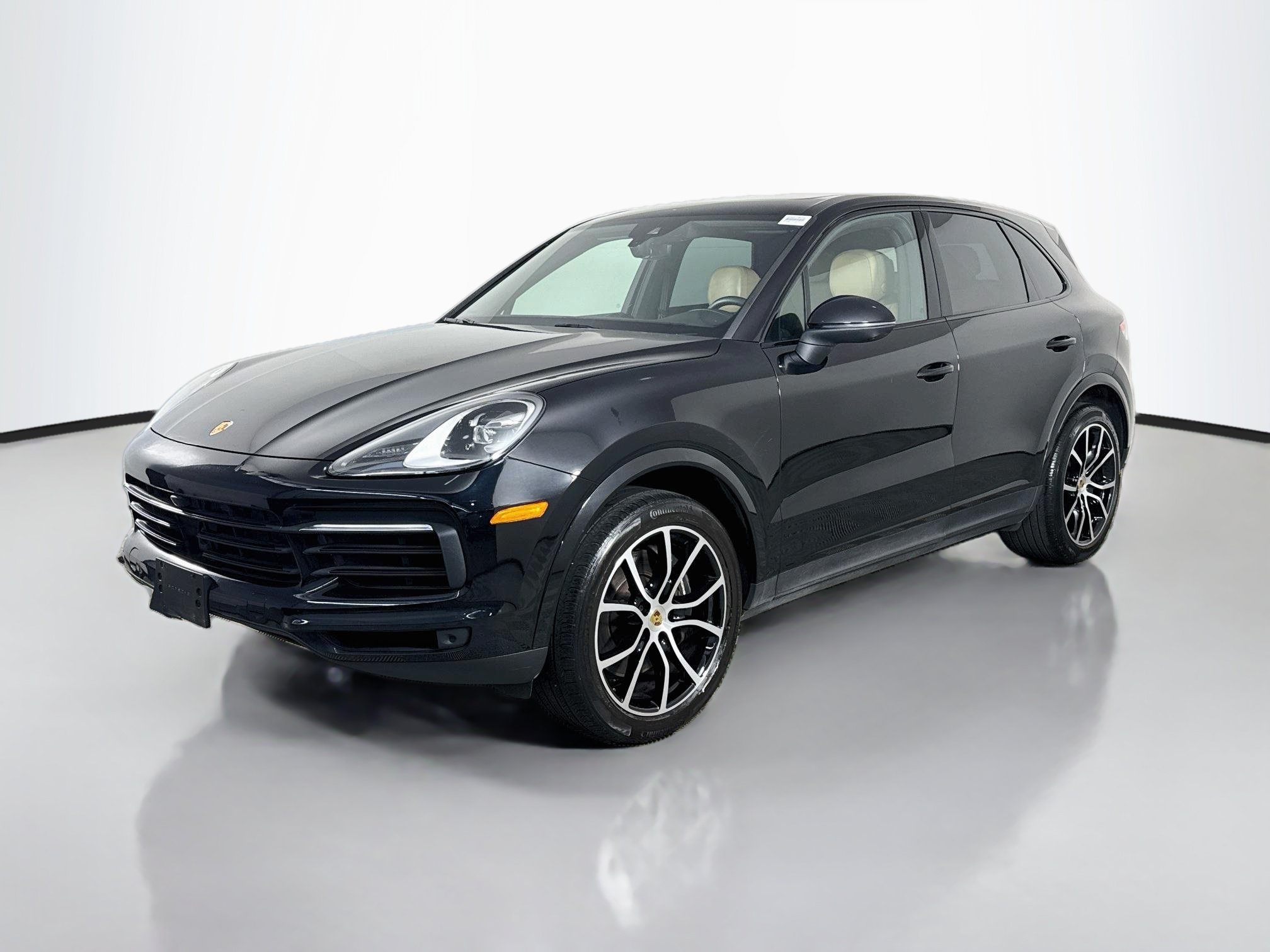 Used 2023 Porsche Cayenne AWD/4WD image 4