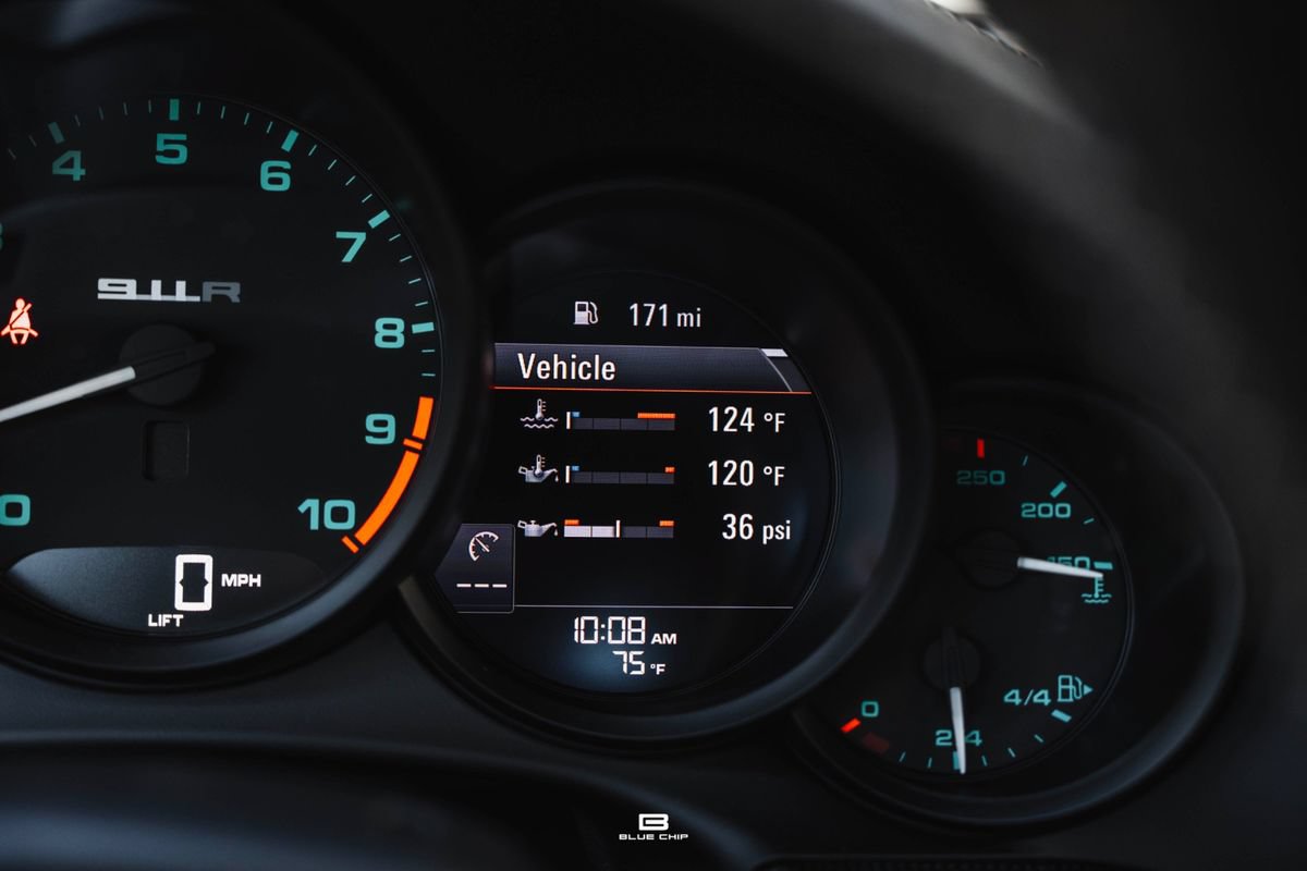 Used 2016 Porsche 911 R RWD image 39