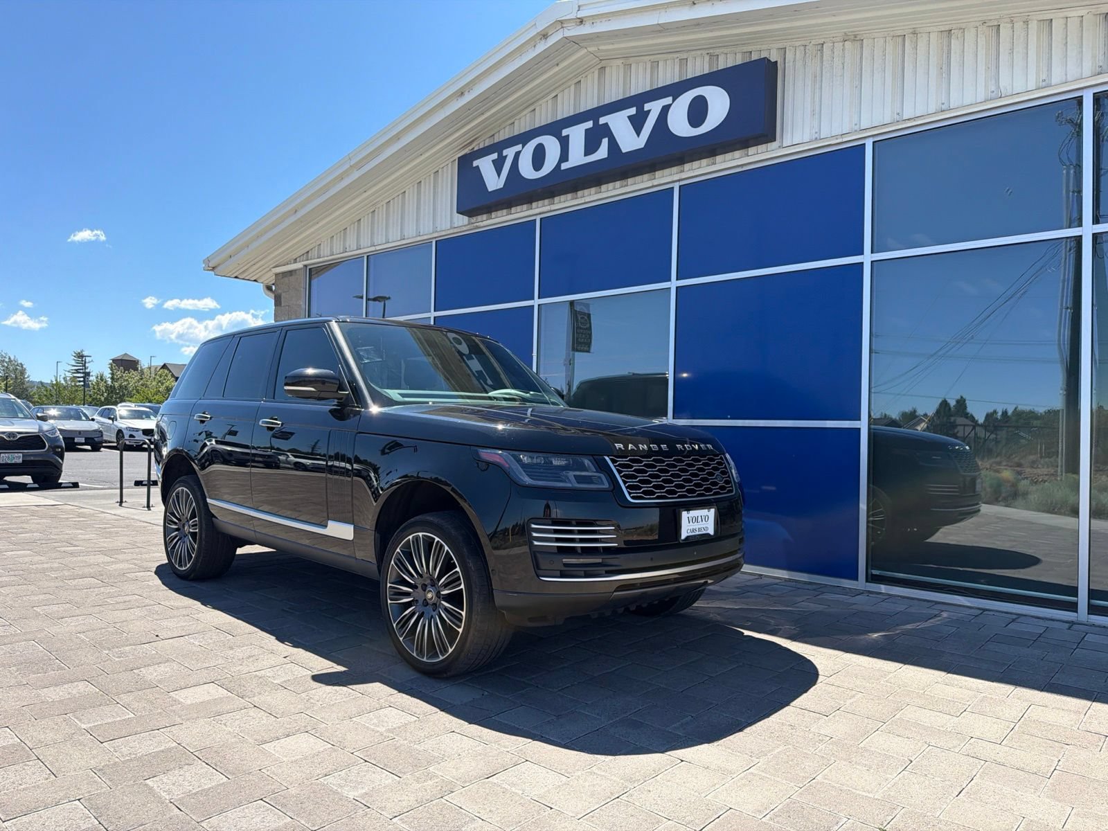 Used 2018 Land Rover Range Rover Autobiography AWD/4WD image 1
