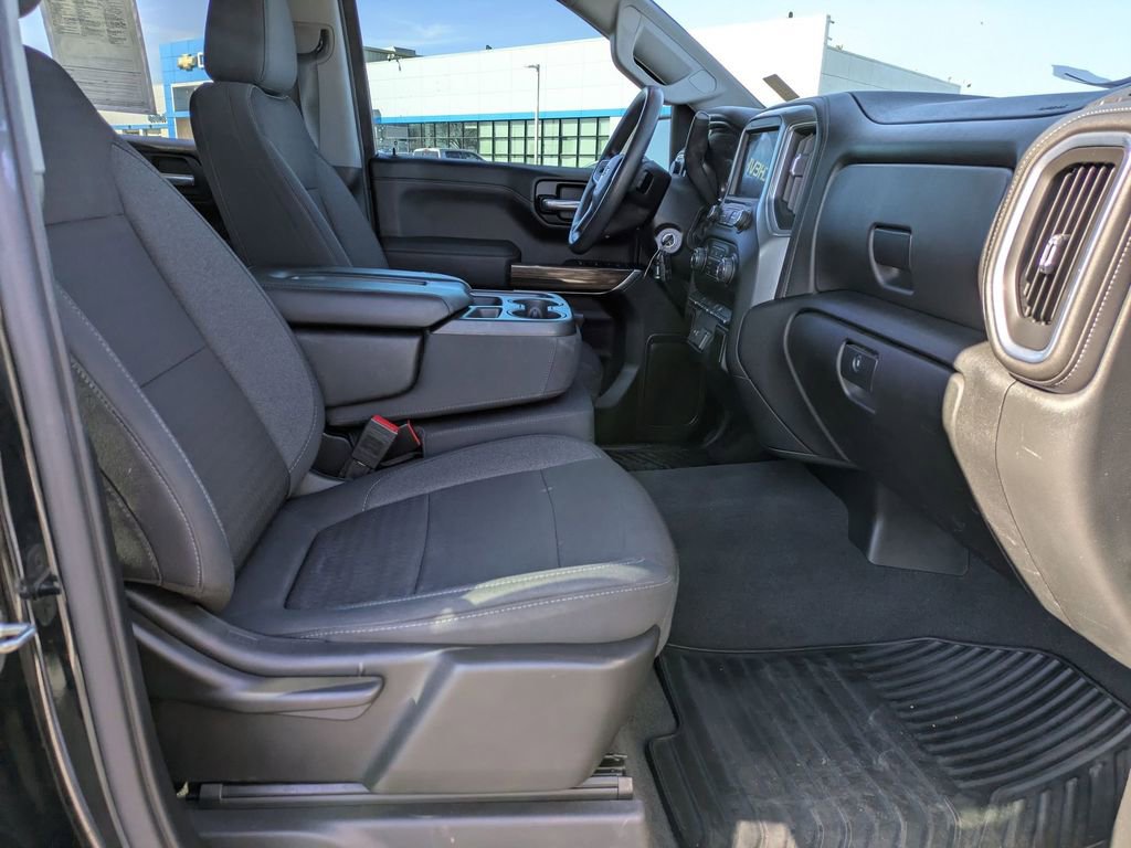 Used 2020 Chevrolet Silverado 1500 LT image 25