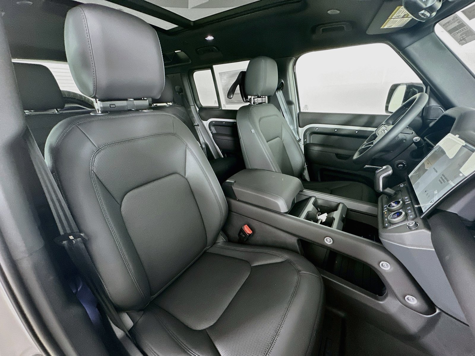 New 2026 Land Rover Defender 110 S AWD/4WD image 47