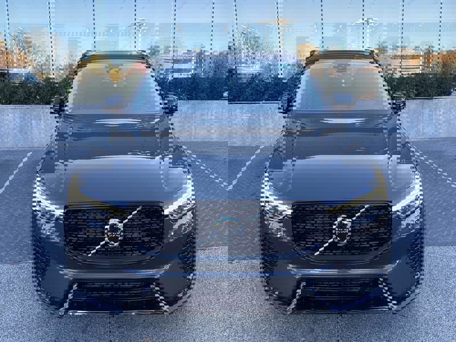 New 2025 Volvo XC60 B5 Core w/ Climate Package image 11