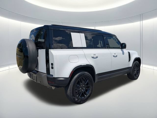 Used 2026 Land Rover Defender 110 S AWD/4WD image 5