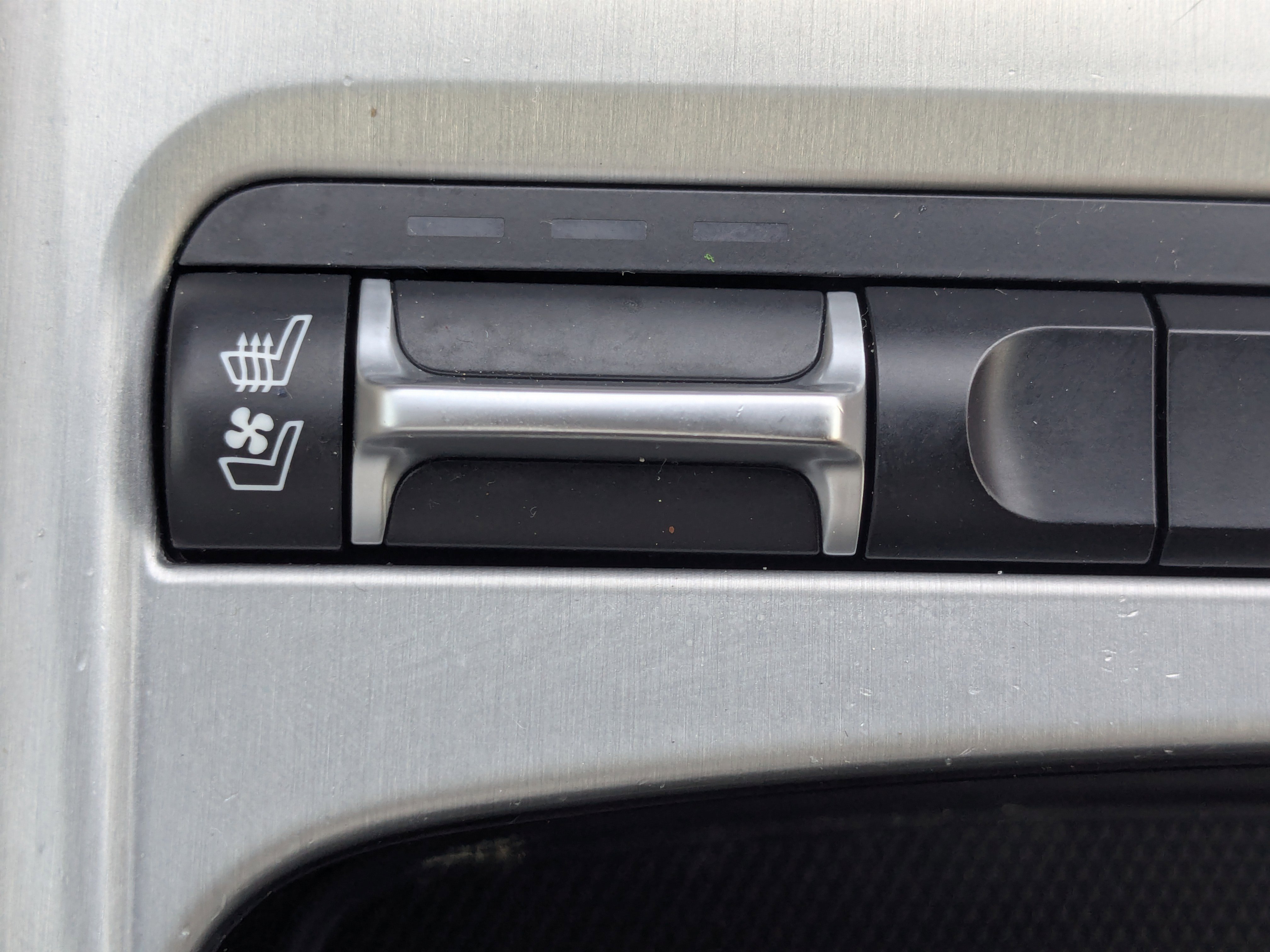 Certified 2020 Kia Stinger GT1 image 28