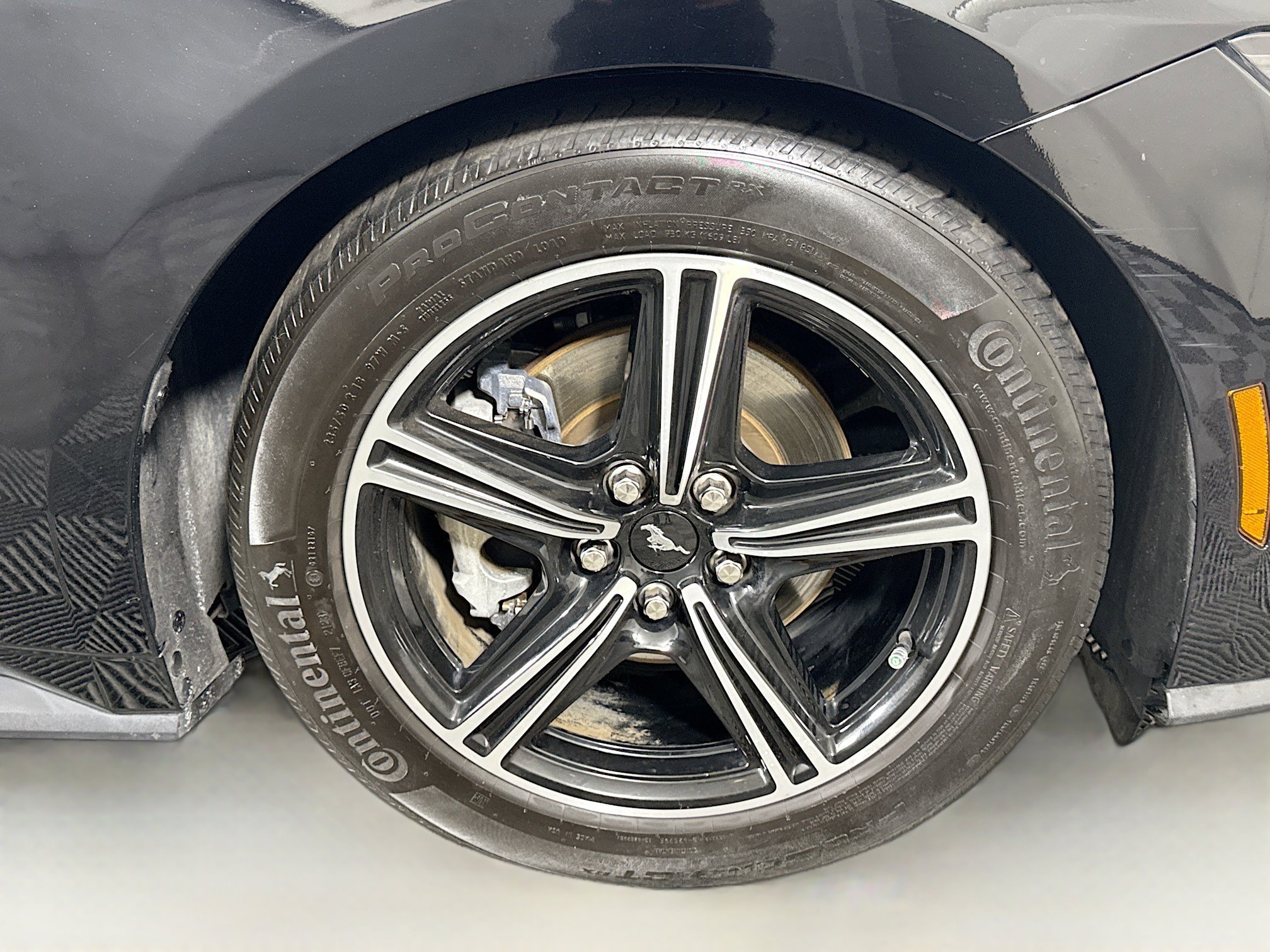 Used 2024 Ford Mustang Convertible image 30