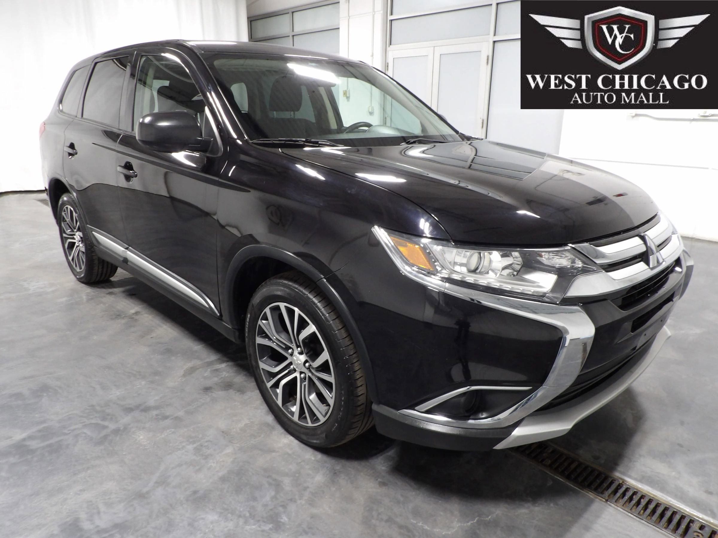 Used 2018 Mitsubishi Outlander ES