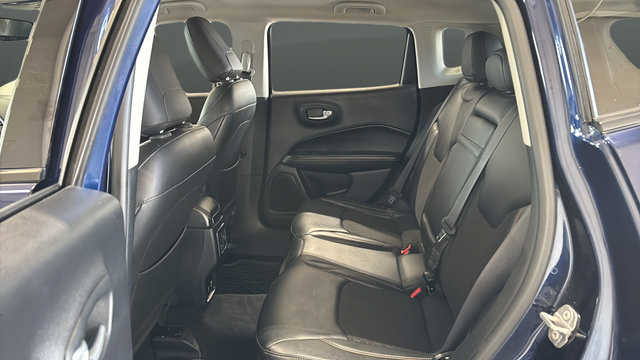 Used 2018 Jeep Compass Latitude w/ Popular Equipment Group FWD image 22