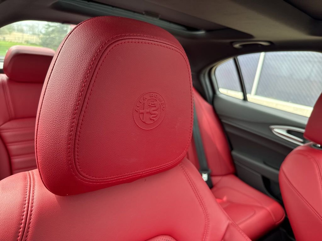 Used 2022 Alfa Romeo Giulia Veloce image 65