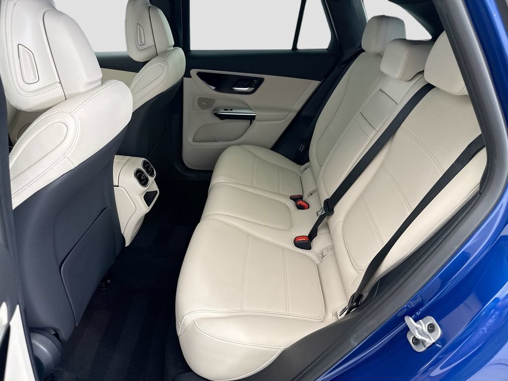 Certified 2026 Mercedes-Benz GLC 300 image 19