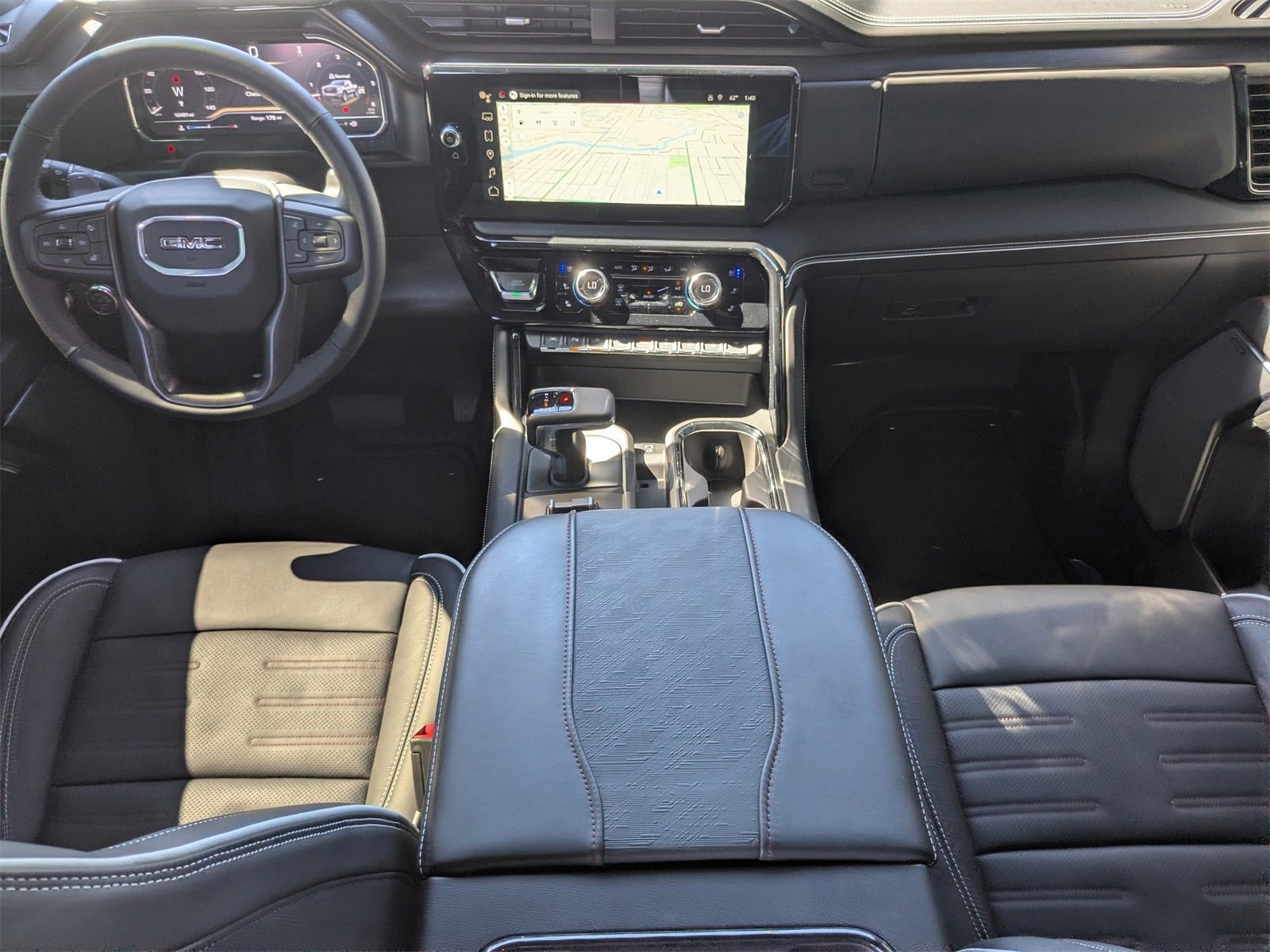 Used 2025 GMC Sierra 1500 AT4X image 16