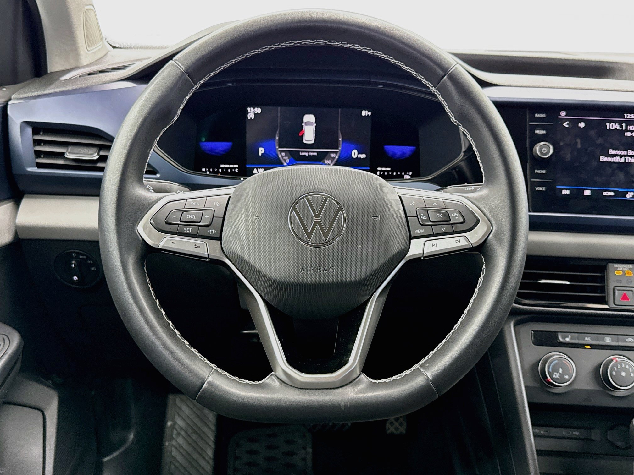 Used 2022 Volkswagen Taos SE FWD image 18