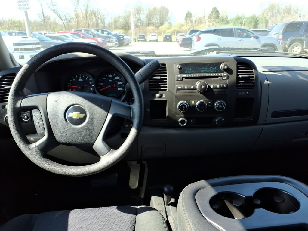 Used 2011 Chevrolet Silverado 1500 LS AWD/4WD image 5