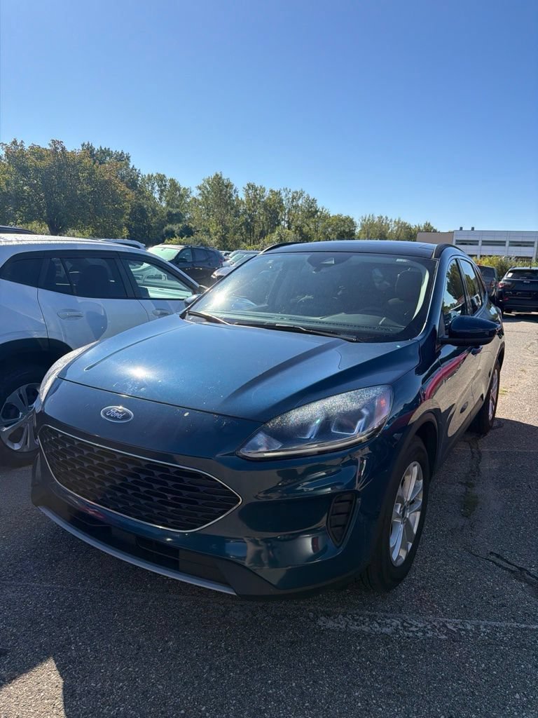Used 2020 Ford Escape SE