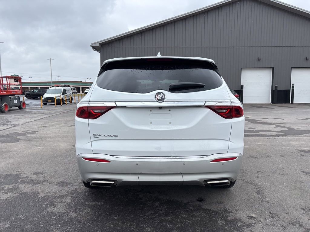 Used 2022 Buick Enclave Essence w/ Trailering Package, 5000 lbs. image 6
