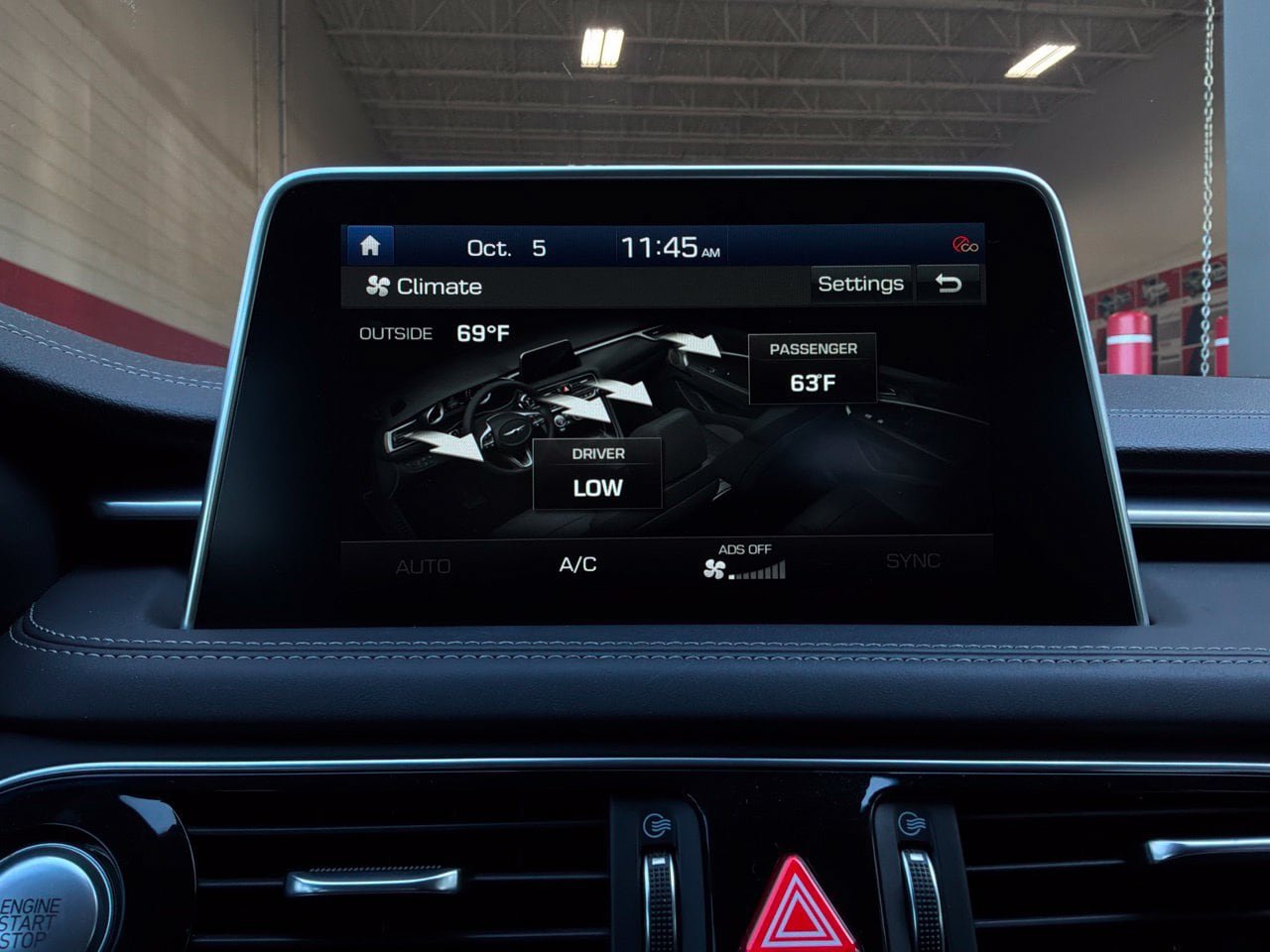 Used 2021 Genesis G70 2.0T RWD image 35