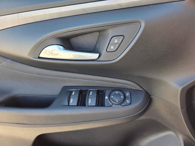 New 2026 Buick Envista Sport Touring w/ Advanced Safety Package image 21
