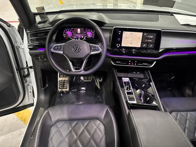 Used 2026 Volkswagen Atlas Cross Sport SEL Premium R-Line AWD/4WD image 29