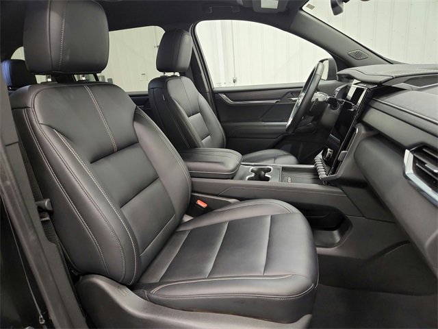 Used 2024 GMC Acadia Elevation image 33