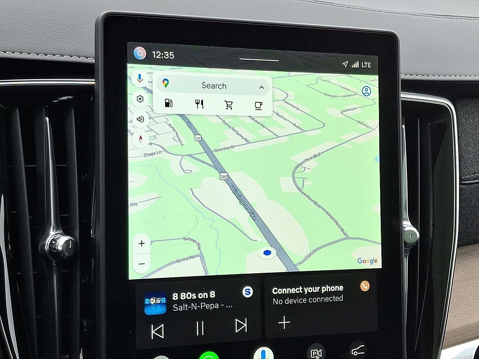 Certified 2025 Volvo XC90 B6 Plus image 19