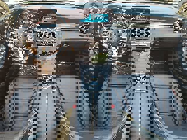 Used 2020 Mercedes-Benz C 300 Sedan image 15